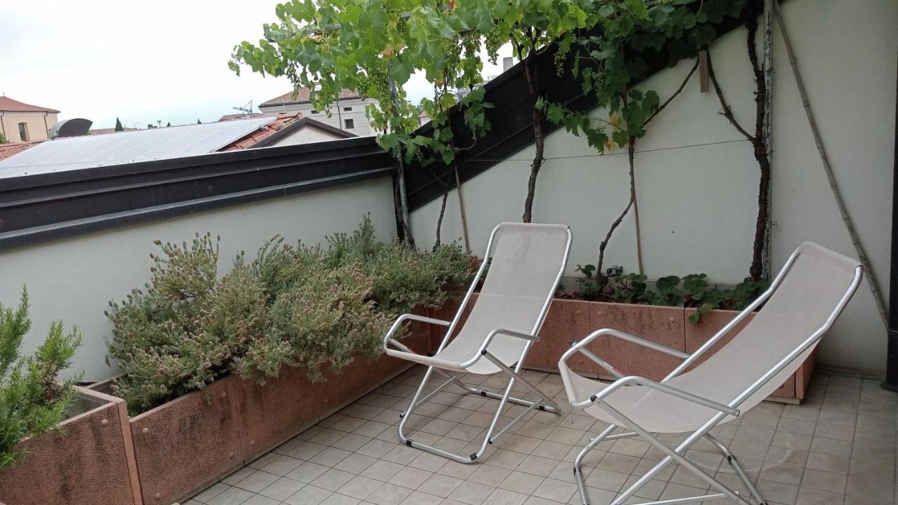 Attico Di Marisa Apartment Codroipo Bagian luar foto